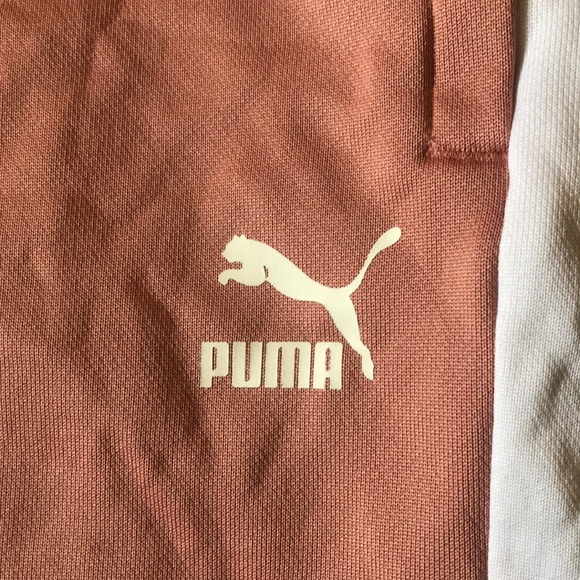 Peach 🍑 Puma Track Pants - Picture 4 of 8